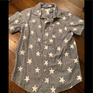 Cat & Jack boys Patriotic chambray button down. Size Med (8/10). Smoke free home
